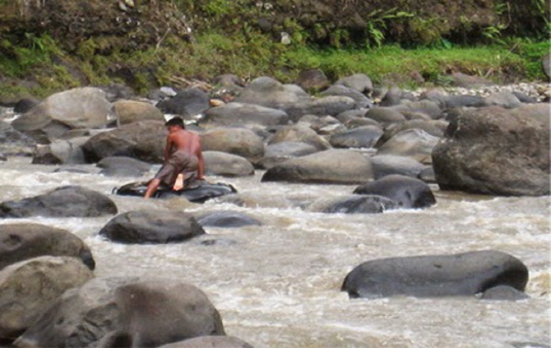 River Stone Sink & Sustainability